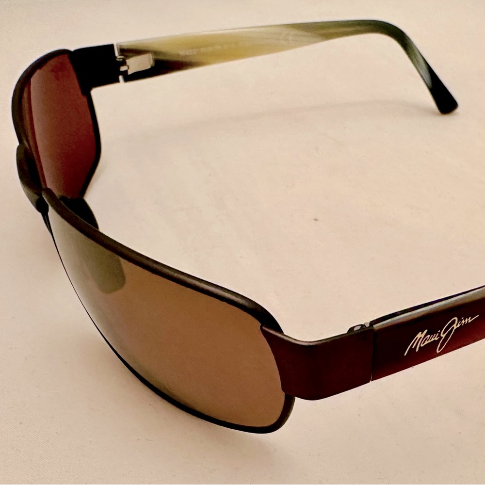 New Without Tags - Maui Jim BLACK CORAL - Bronze